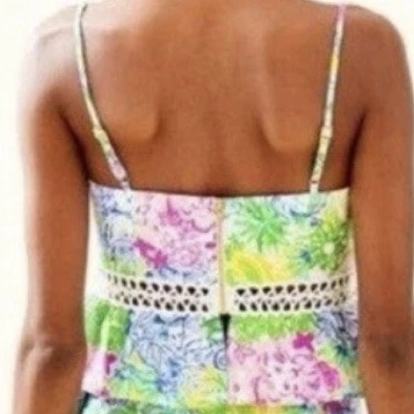 Lilly Pulitzer Cheek to Cheek Jan Peplum Top - Picture 2 of 15
